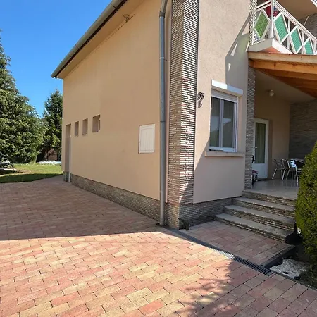 Apartmán Vilma Balaton Apartmanhaz Balatonmáriafürdő