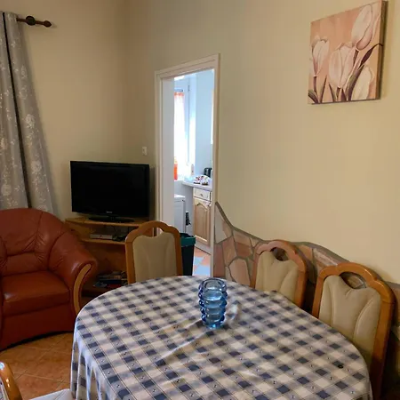 Vilma Balaton Apartmanhaz *